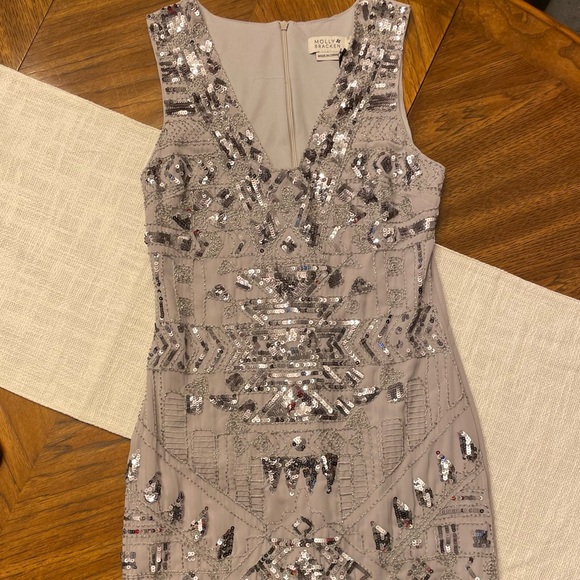 NWT MOLLY BRACKEN SEQUIN 
SLEEVELESS MINI DRESS XS - Picture 2 of 6